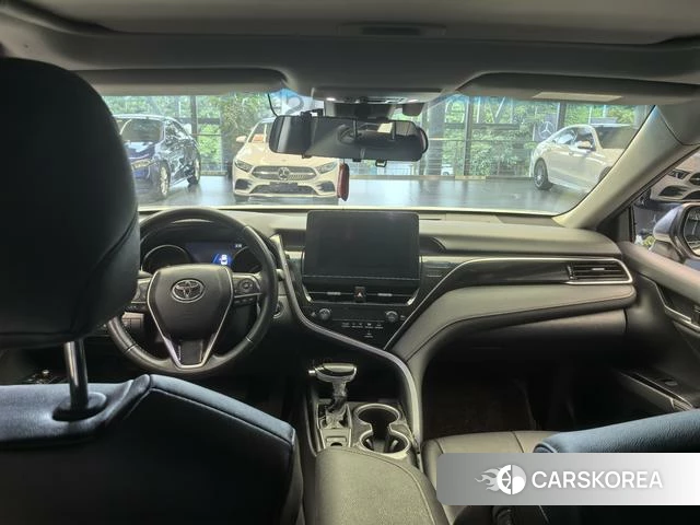 Toyota Camry 2021 Белый из Китая, фото 3