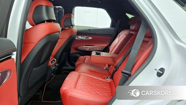 Genesis GV70 2023 Белый из Кореи, фото 3