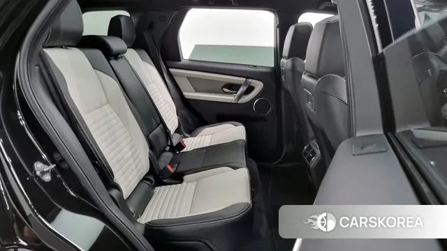 Land Rover Discovery Sports 2nd Generation 2025 Черный из Кореи, фото 3