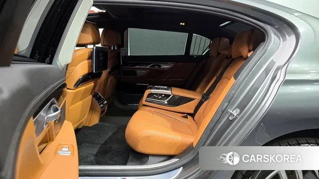 BMW 7 Series (G11) 2018 Серый из Кореи, фото 3