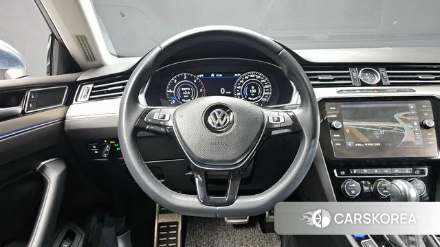 Volkswagen Arteon 2019 Серебристо-серый из Кореи, фото 3