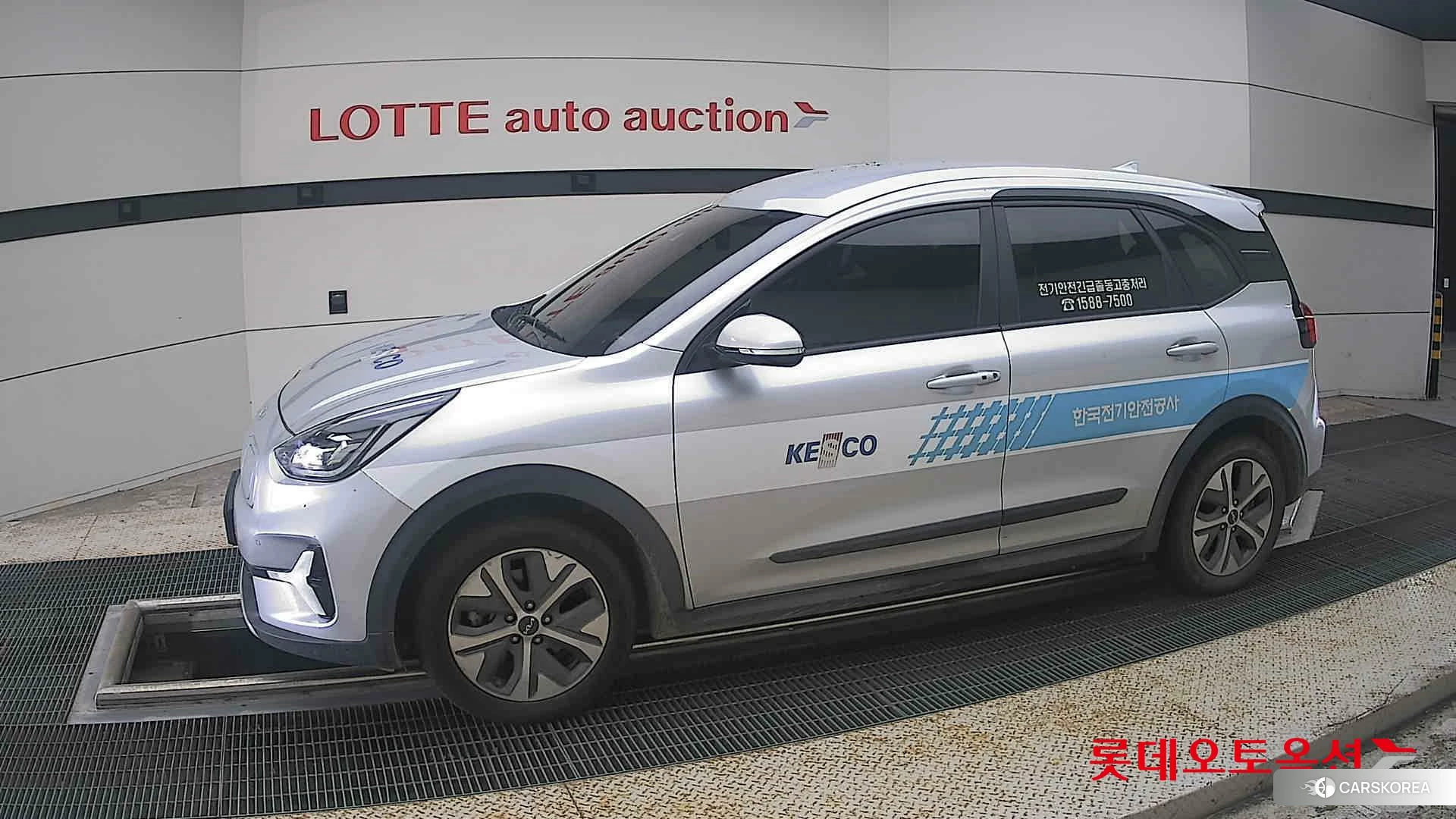 Kia Niro Plus 2023 Sparkling Silver из Кореи, фото 3