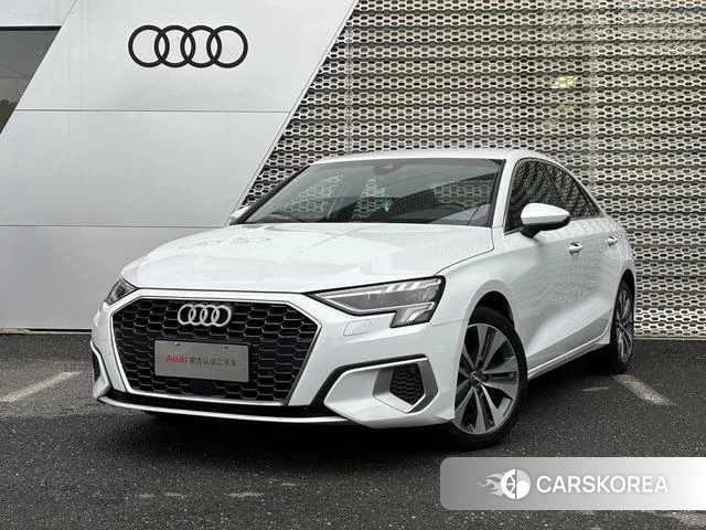 Audi A3 2021 Белый из Китая, фото 3