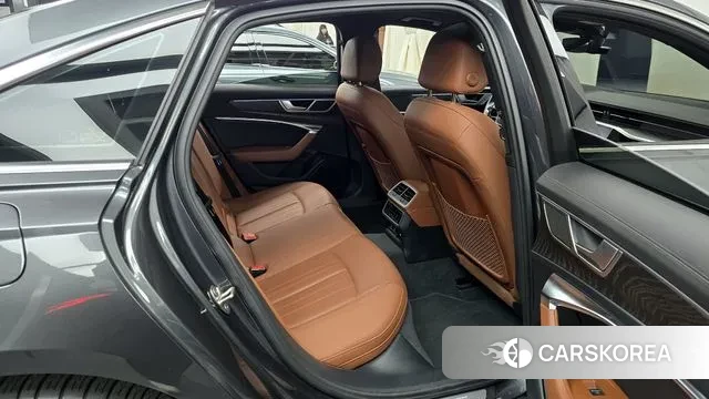 Audi A6 (C8) 2022 Серый из Кореи, фото 3