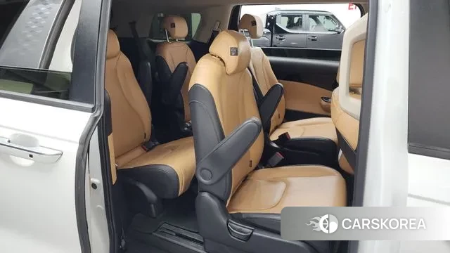 Kia Carnival 4th generation 2022 Белый из Кореи, фото 3