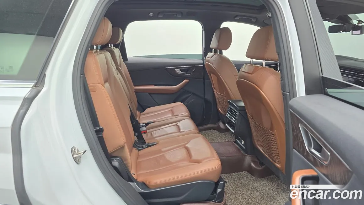 Audi Q7 (4M) id 2098880 из Кореи 3