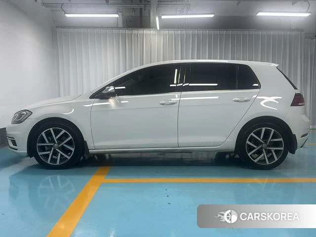 Volkswagen Golf 2020 Белый из Китая, фото 3