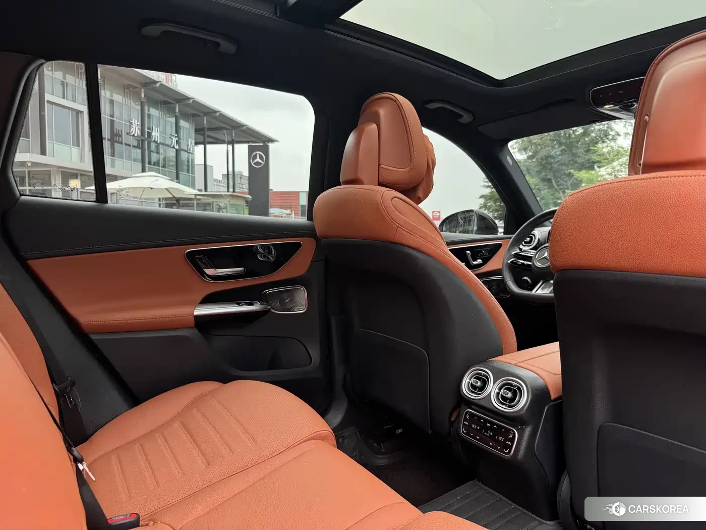Mercedes-Benz GLC 2024 Черный из Китая, фото 3