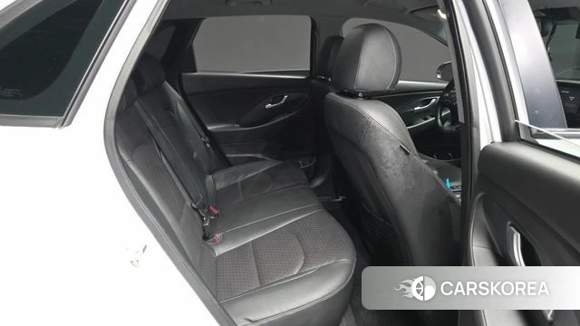 Hyundai i30 (PD) 2018 Белый из Кореи, фото 3