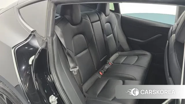 Tesla Model 3 2021 Черный из Кореи, фото 3