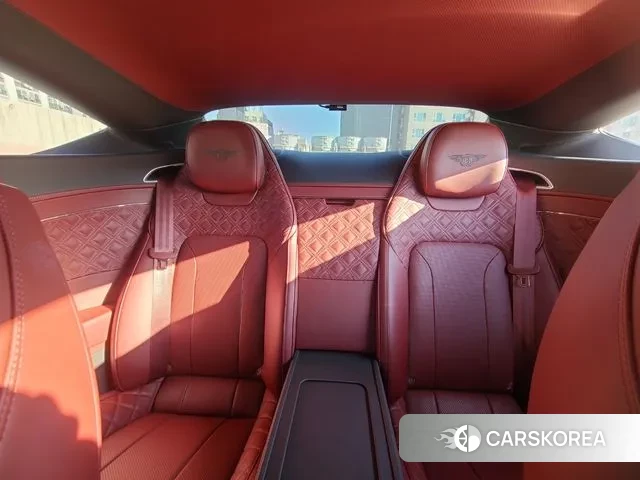 Bentley Continental GT 3rd Generation 2020 Белый из Кореи, фото 3