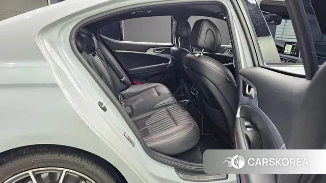 Genesis G70 2018 Серебристо-серый из Кореи, фото 3