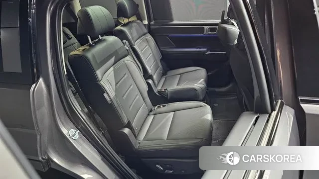 Hyundai Santa Fe (MX5) 2023 Серый из Кореи, фото 3