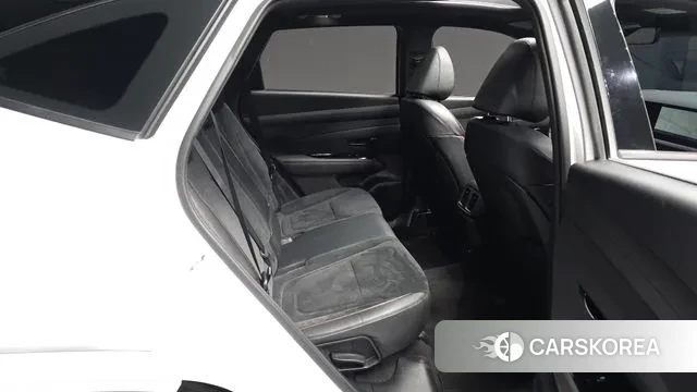 Hyundai The New Tucson (NX4) 2023 Белый из Кореи, фото 3