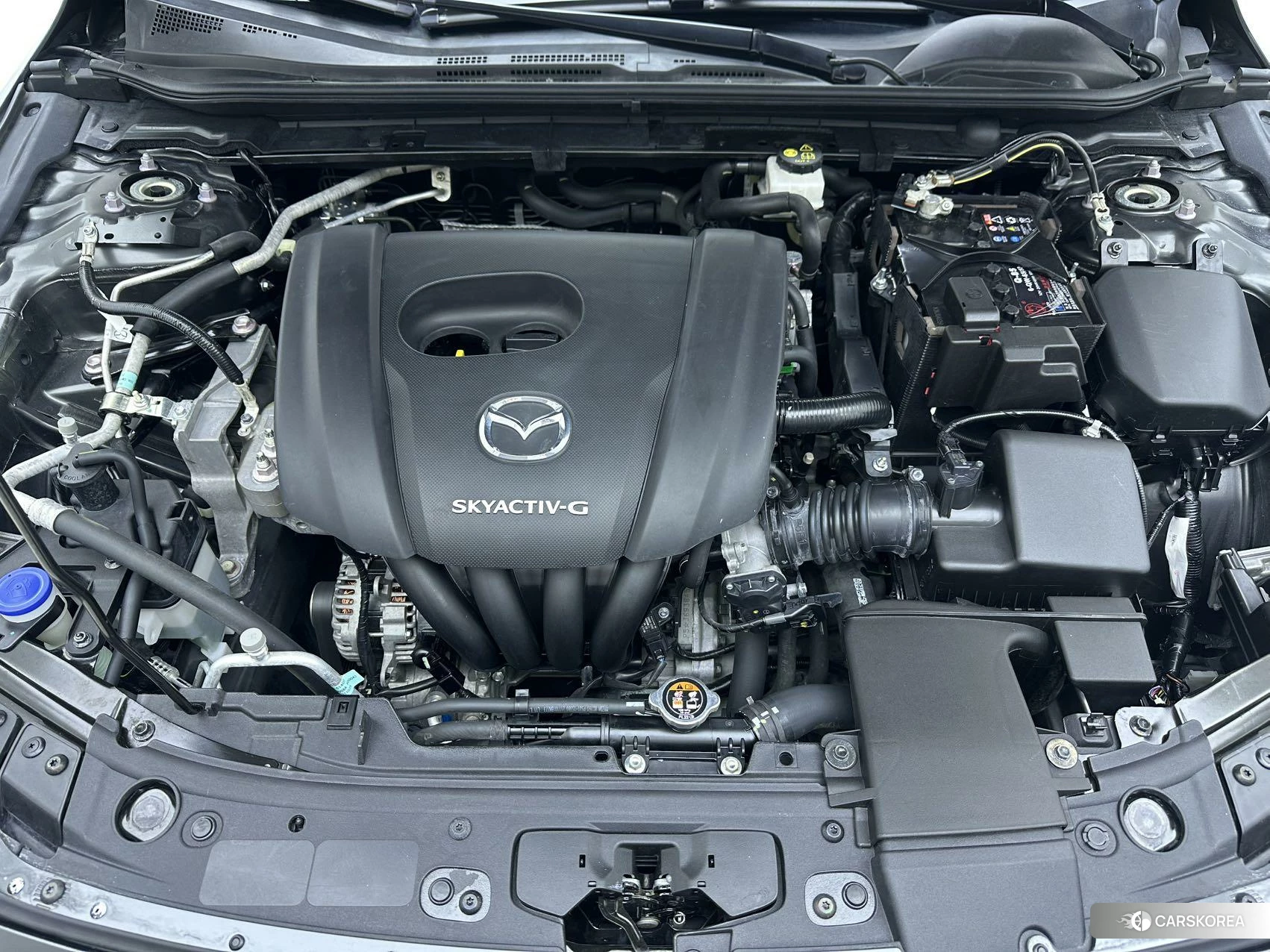 Mazda 3 2021 Черный из Китая, фото 3