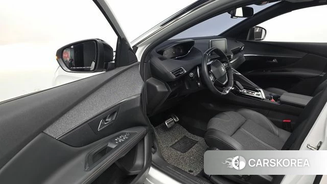 Peugeot 3008 second generation 2019 Белый из Кореи, фото 3