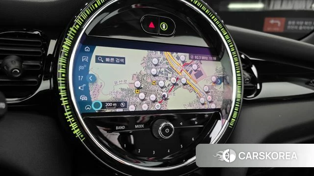 Mini Cooper Convertible 2024 Красный из Кореи, фото 3