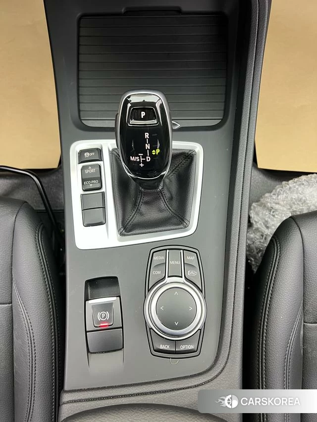 BMW 1 series 2021 Белый из Китая, фото 3