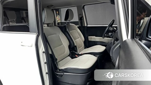 Kia The New Kia Ray 2023 Белый из Кореи, фото 3