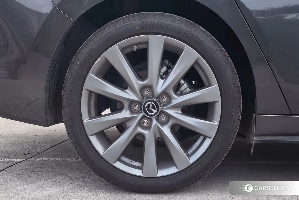Mazda 3 Angkesaila 2023 Темно-серый из Китая, фото 3