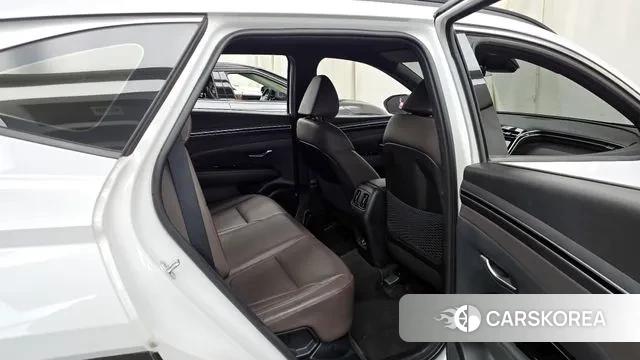 Hyundai Tucson Hybrid (NX4) 2021 Белый из Кореи, фото 3