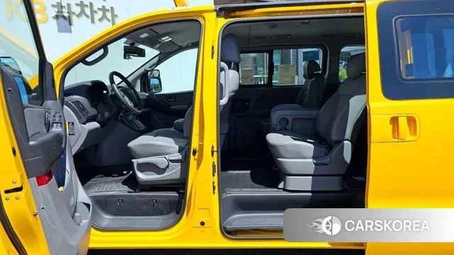 Hyundai The New Grand Starex 2019 Желтый из Кореи, фото 3