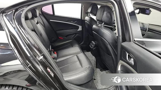 Genesis G70 2018 Черный из Кореи, фото 3