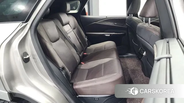 Lexus RX350h 5th generation 2023 Серебряный из Кореи, фото 3