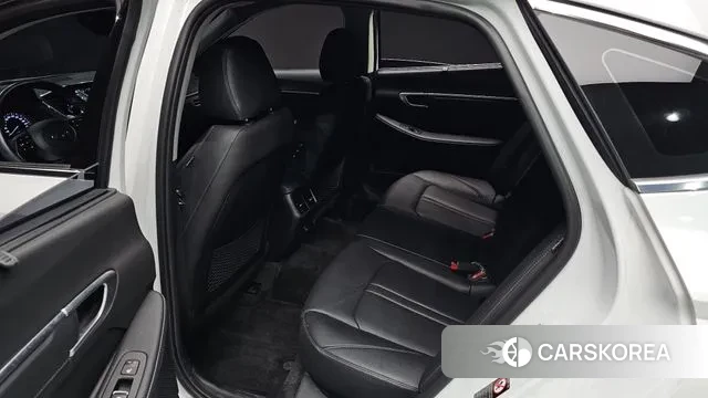 Hyundai Sonata (DN8) 2021 Белый из Кореи, фото 3