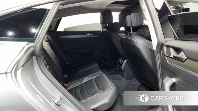 Volkswagen Arteon 2020 Серебряный из Кореи, фото 3