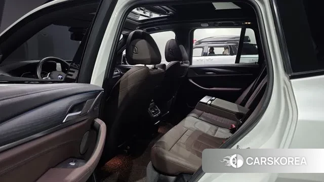 BMW iX3 2022 Белый из Кореи, фото 3