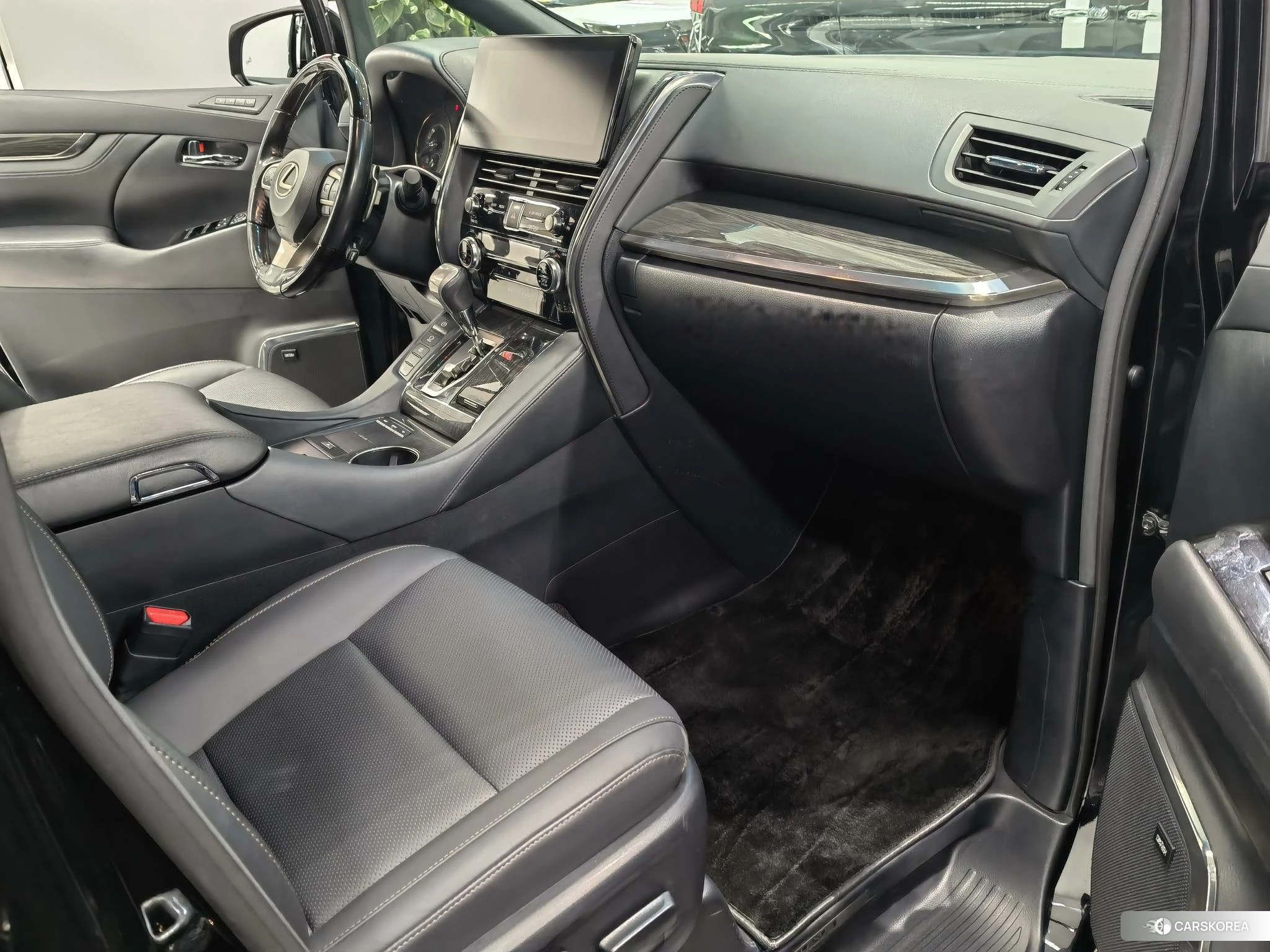 Lexus LM 2020 Черный из Китая, фото 3