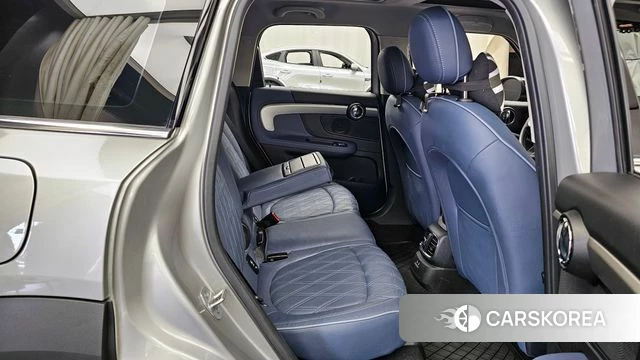 Mini Cooper S Countryman 2023 Серебряный из Кореи, фото 3