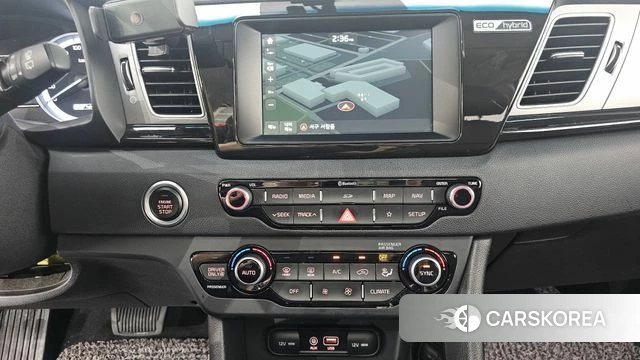 Kia Niro 2018 Серебристо-серый из Кореи, фото 3