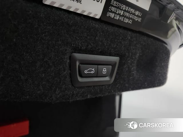 BMW 5 Series (G60) 2025 Серый из Кореи, фото 3