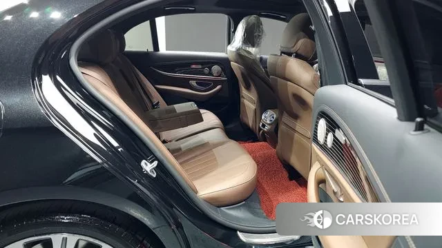 Mercedes-Benz E-Class W213 2022 Черный из Кореи, фото 3