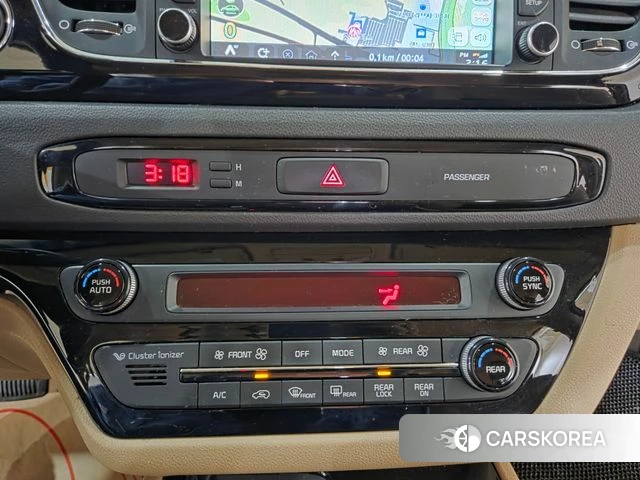 Kia All New Carnival 2018 Белый из Кореи, фото 3