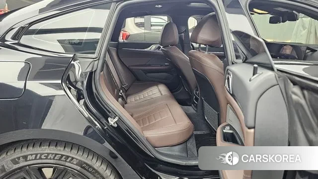 BMW i4 2022 Черный из Кореи, фото 3