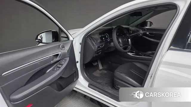 Hyundai Sonata Hybrid (DN8) 2021 Белый из Кореи, фото 3