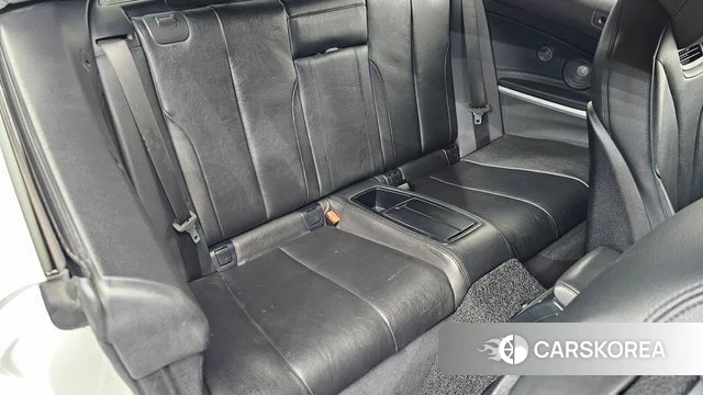 BMW 4 Series (F32) 2018 Белый из Кореи, фото 3