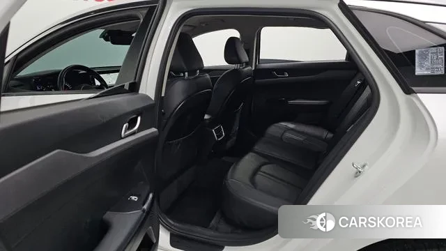 Kia K5 3rd generation 2021 Белый из Кореи, фото 3