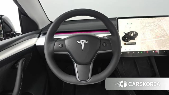 Tesla Model Y 2024 Черный из Кореи, фото 3