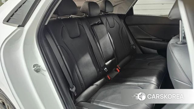 Hyundai Avante (CN7) 2021 Белый из Кореи, фото 3