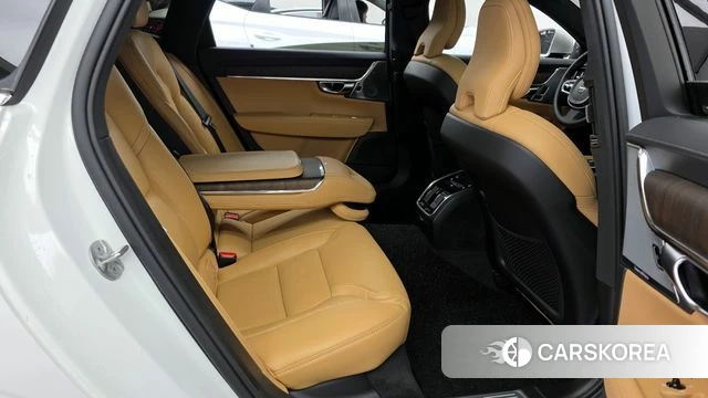 Volvo S90 2024 Белый из Кореи, фото 3