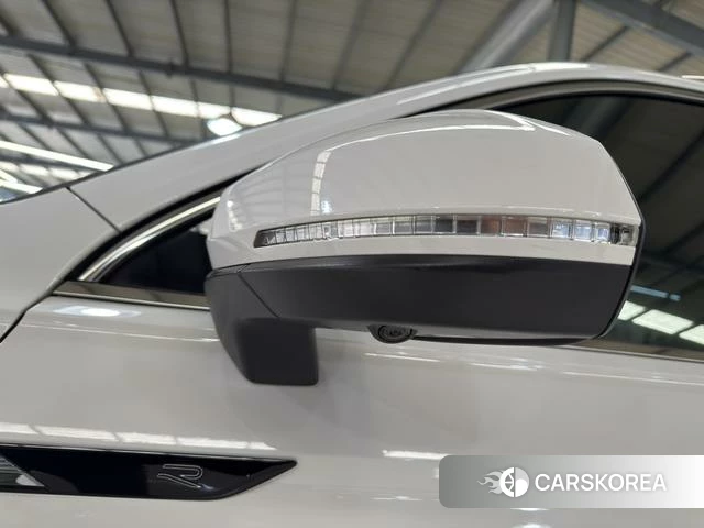Volkswagen Tiguan L 2022 Белый из Китая, фото 3