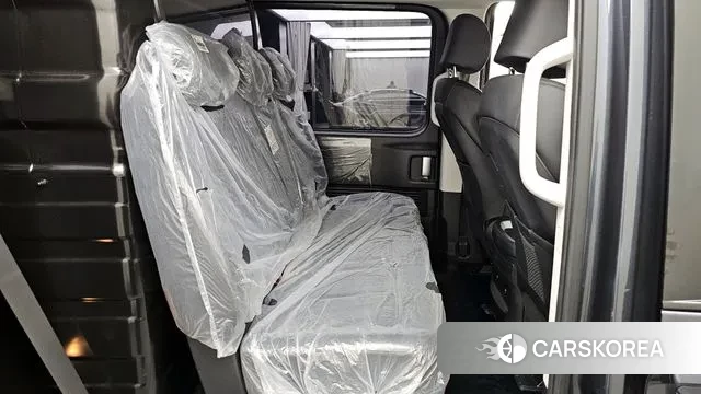 Hyundai Staria 2023 Серый из Кореи, фото 3