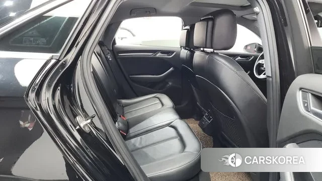 Audi New A3 2018 Черный из Кореи, фото 3