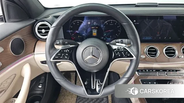 Mercedes-Benz E-Class W213 2020 Белый из Кореи, фото 3