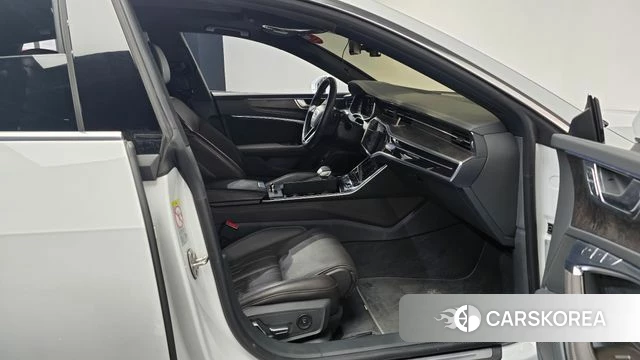 Audi A7 (4K) 2020 Белый из Кореи, фото 3