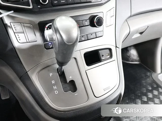 Hyundai The New Grand Starex 2020 Черный из Кореи, фото 3